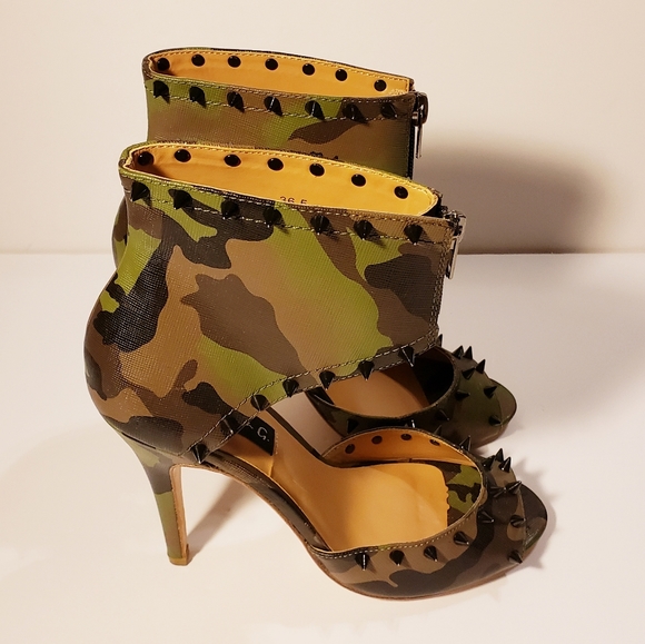 Alejandra G Beccar Camo Leather Studded Heels - Picture 5 of 8